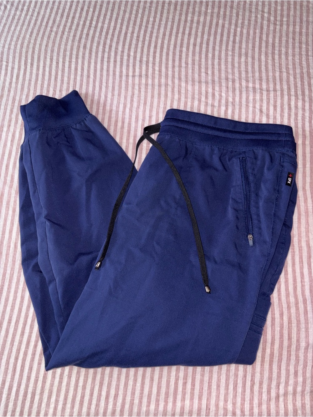Grey’s Anatomy Scrub Joggers XL in Navy - NEVER WORN DURING CARES